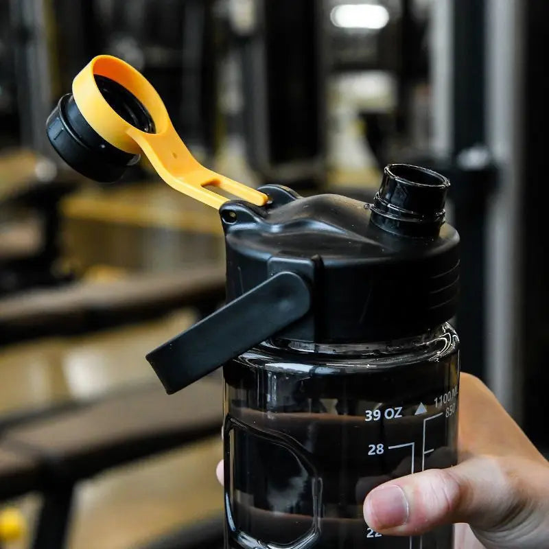 HydraMax™ Large Capacity Water Bottle
